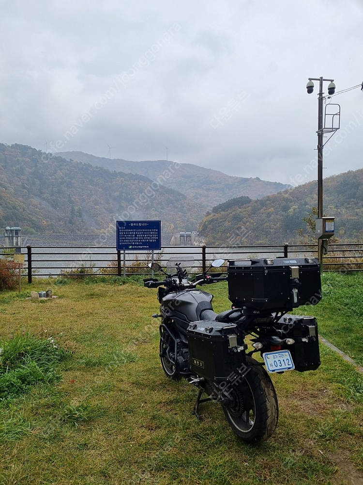 15년식 mt09 트레이서 기비 3박스 6만키로 팝니다 [650->580만원, 절충불가능] 이미지