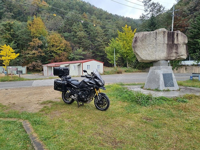 15년식 mt09 트레이서 기비 3박스 6만키로 팝니다 [650->580만원, 절충불가능] 이미지