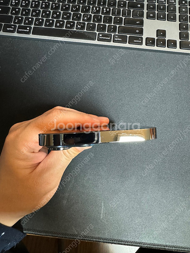 아이폰 13 프로 맥스 256G 블랙 팝니다.--5