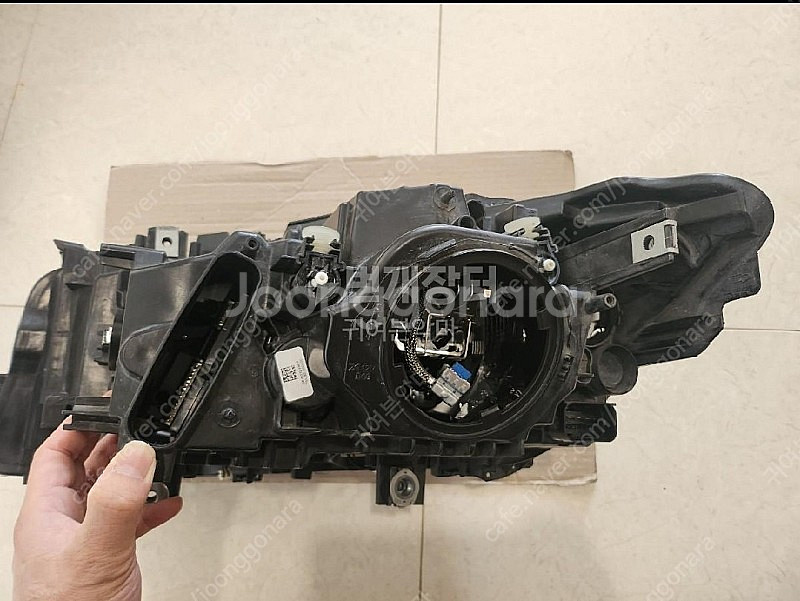 bmw 16년식 3gt 조수석 라이트 팝니다.--7