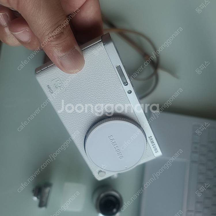 삼성 NX mini 미러리스 카메라 판매합니다.--1
