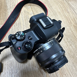 캐논 M50 카메라 + 15-45mm + 22mm