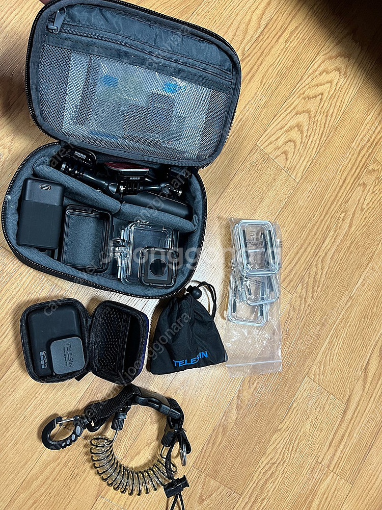 gopro7 고프로7 블랙 본체 + 악세사리--2