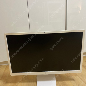 24인치 LG 일체형 PC 24V570-GR51K 판매합니다.