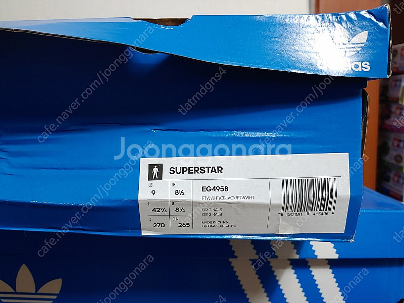 아디다스 슈퍼스타 270mm(신상품, 화이트에 검정색 삼선, 가장 기본색상모델)--1