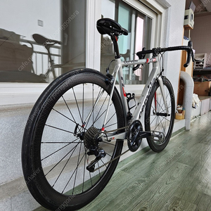 써벨로(Cervelo) R3 울테그라 R8000 카본로드자전거