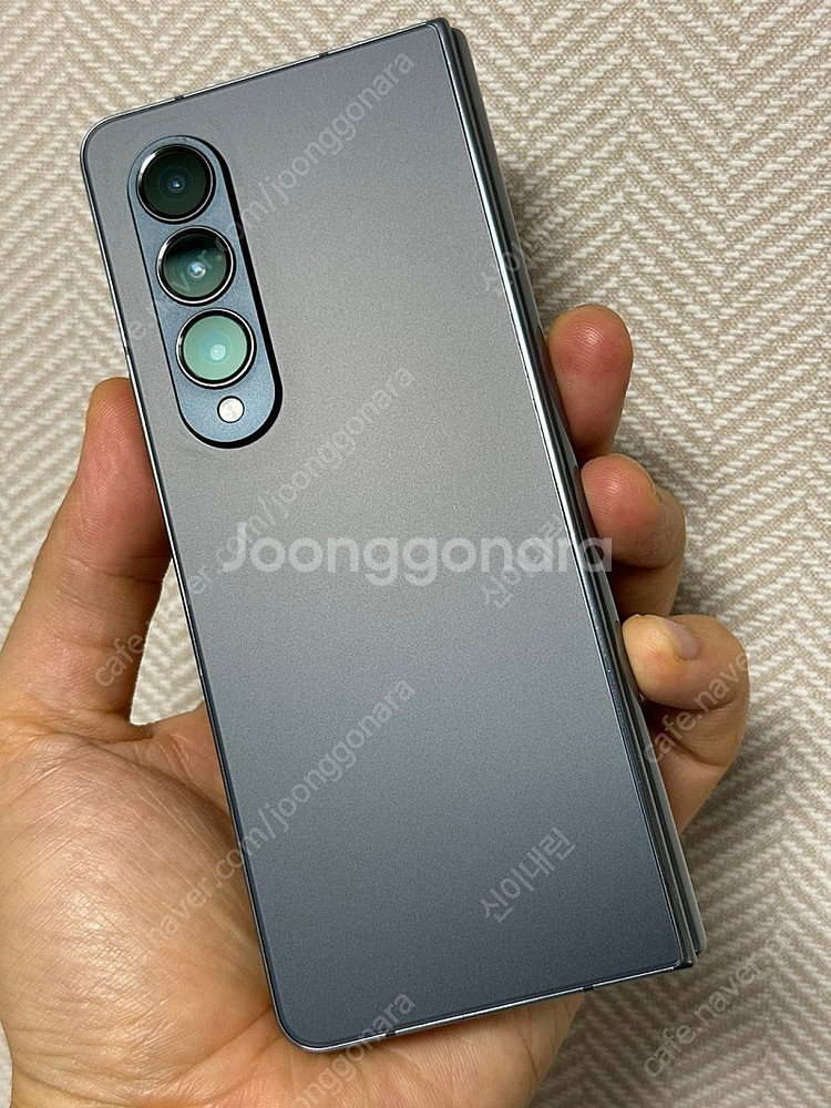 갤럭시 폴드4 512--1