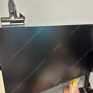 Lg 32QN650 모니터 팝니다.