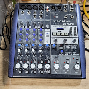 프리소너스 PRESONUS AR8C 판매합니다.