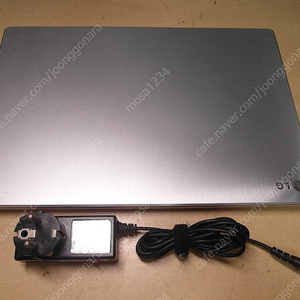 LGZ45 ( i5-3317U / SSD120GB / 4GB ) 사용은 가능하오나 내용 필독 60,000원 판매합니다.