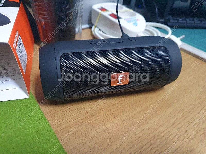 디자인 이쁜 블루투스 스피커 판매합니다.--0