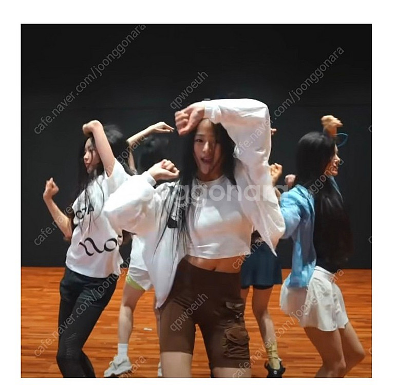 나이키 에센셜 우븐 바람막이팔아요--1
