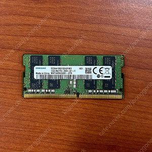 삼성 노트북용 DDR4 PC4-2666 (21300) 16G x 1개 팝니다.