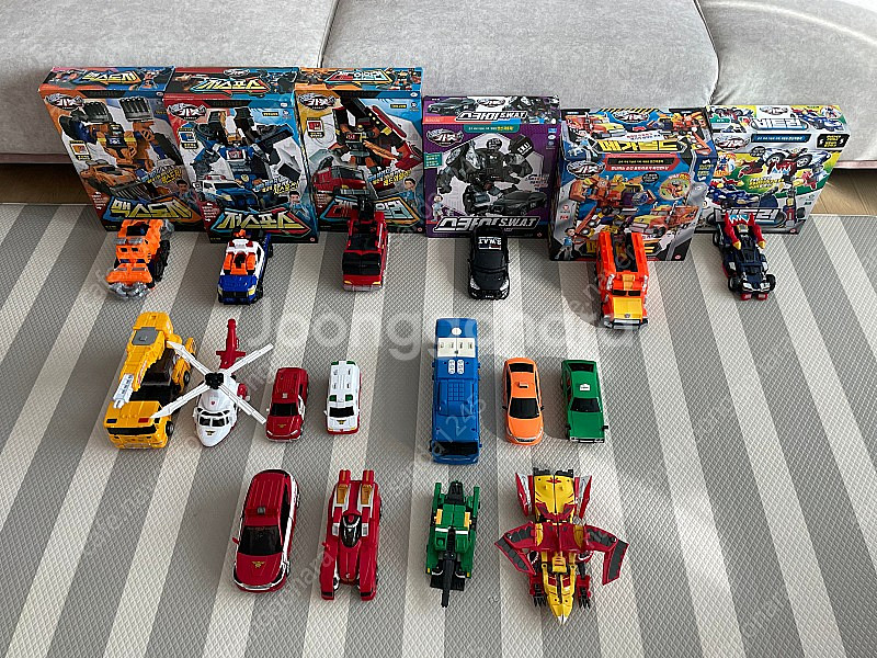 헬로카봇(맥스도저,저스포스,레드와일러,스카이스왓,메가볼드,비트런,마이티가드,로드세이버,에이스레스큐,우가바,아머포스,...--0