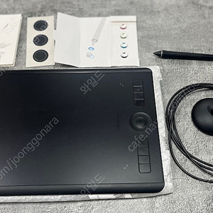 Wacom Intuos Pro PTH-660 팝니다.