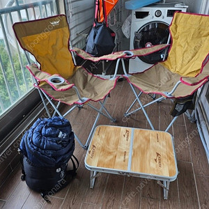 캠핑용품 휴대용의자 2인세트, 소형테이블, 침낭