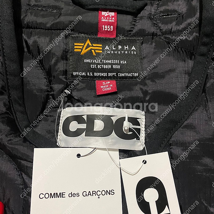 꼼데가르송 cdg 알파인더스트리 라이너 퀼팅 자켓(블랙...--2