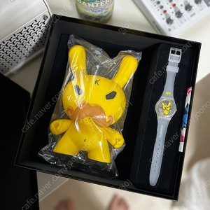 Frank Kozik smorkin' Labbit (코직 스모킨래빗) swatch 한정판, 10인치 등