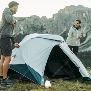 데카트론 2초텐트 2인용 팝니다