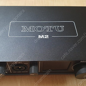 motu M2 오디오인터페이스 팝니다.