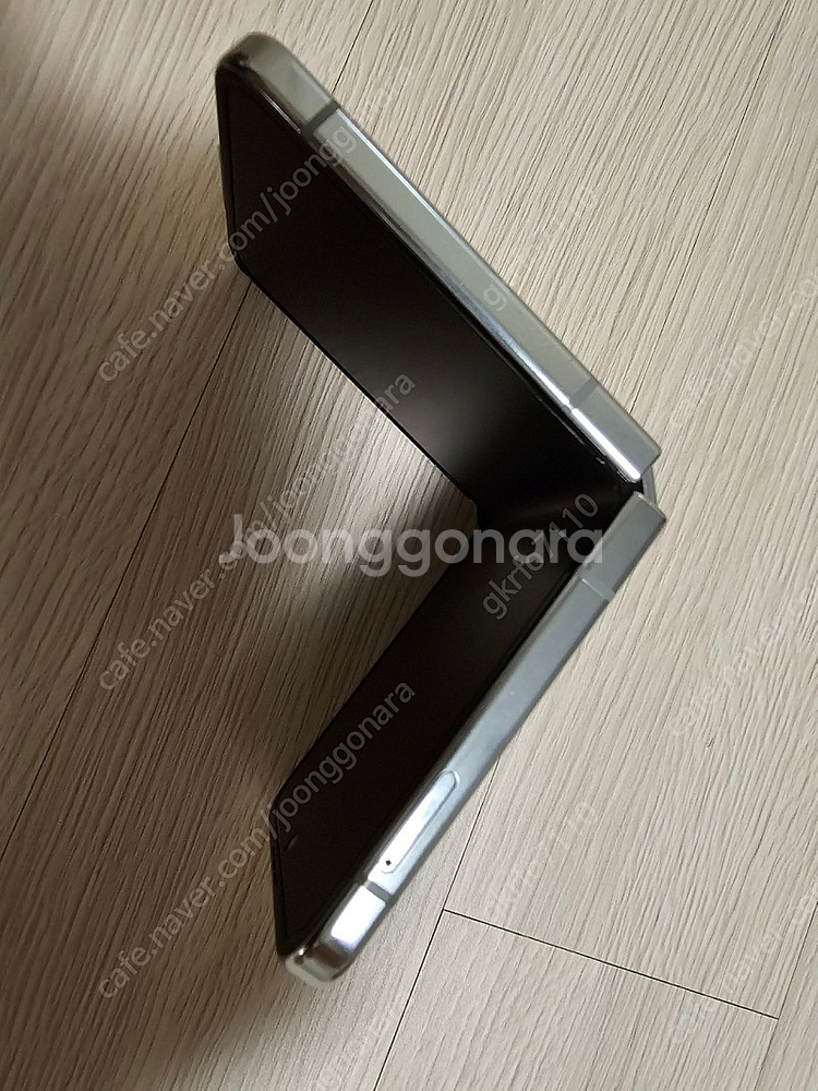 플립5 자급제 512G 민트색(삼케플1년무료+자기부담금...--6