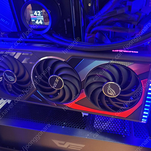 ASUS STRIX 7040TI 판매합니다.