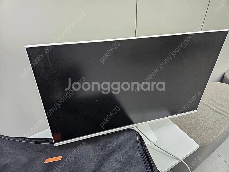 삼성 m5 액정파손 부품용--0