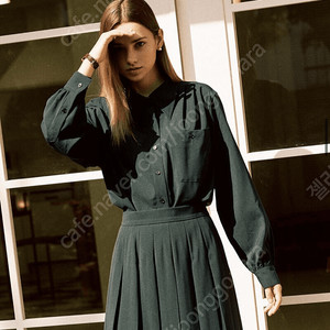 유어네임히얼 새상품 블라우스