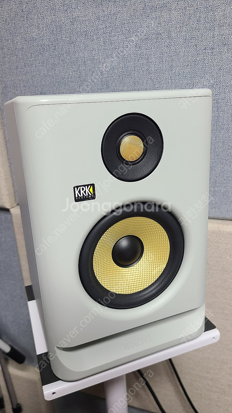 KRK5인치스피커1쌍 화이트 220000--1