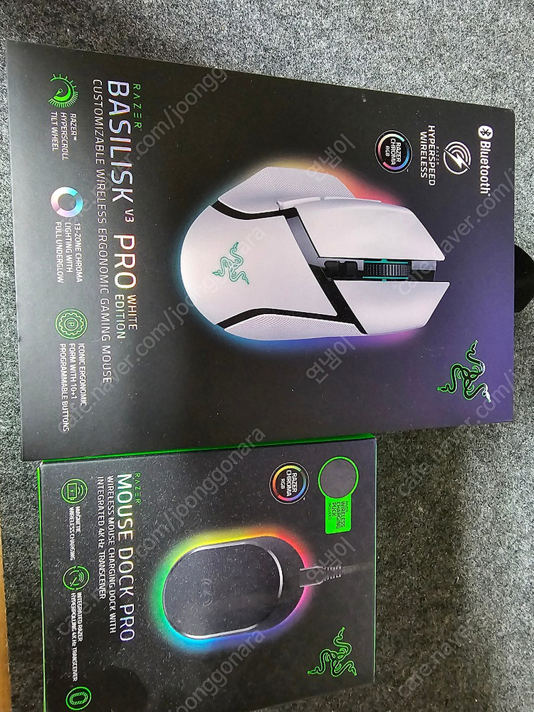 레이저 바실리스크 v3 pro white edition + 충전 독--0