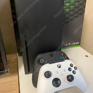 Xbox Series X 엑시엑