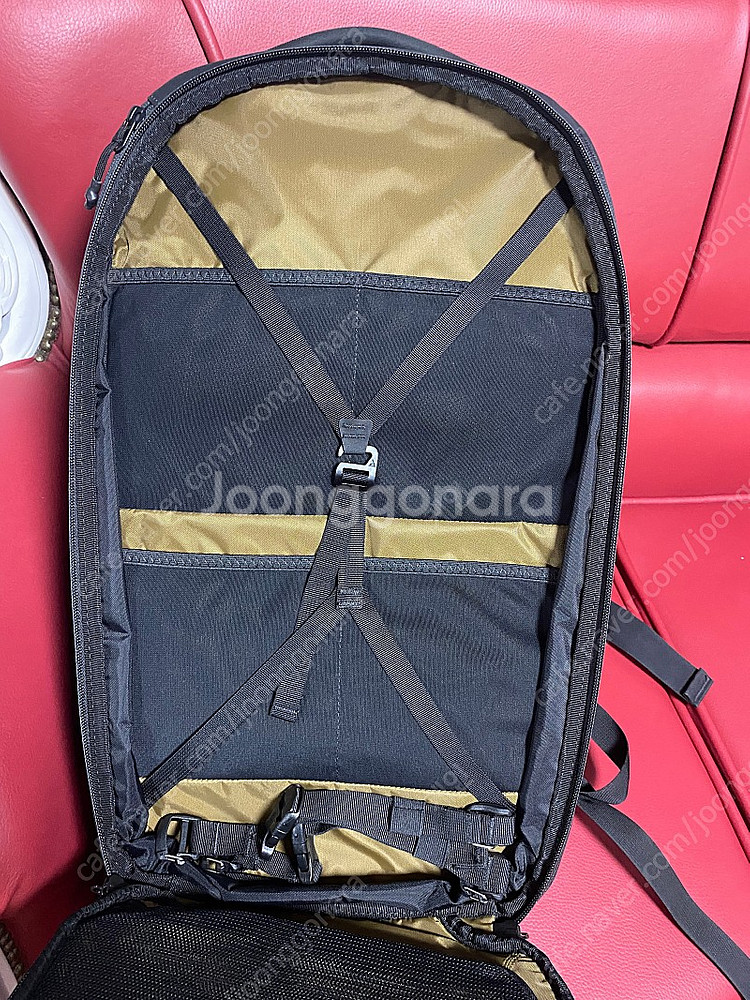 노매틱 X 피터매키넌 PM 카메라 팩 35L--2