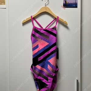 [새상품] 나이키 여성 수영복 모던 컷아웃 28 사이즈 판매합니다.