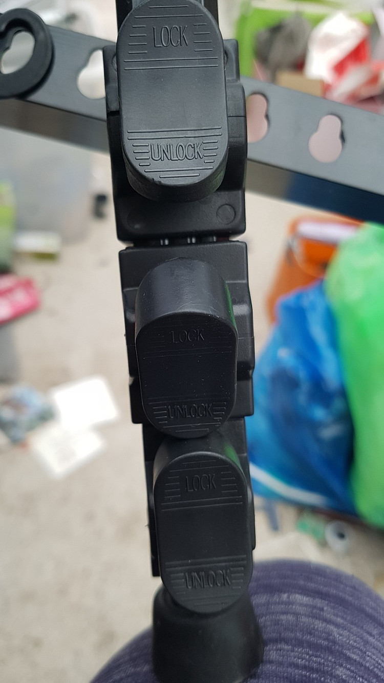 미술 화판 알루미늄 합금 휴대용 학생 스케치 삼각대 접이식 광고 드로잉 보드 미사용 개당 2.0 18개 보유중 앉은...--3