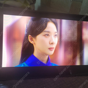 한성 oled 13.3인치 포터블모니터 팝니다.