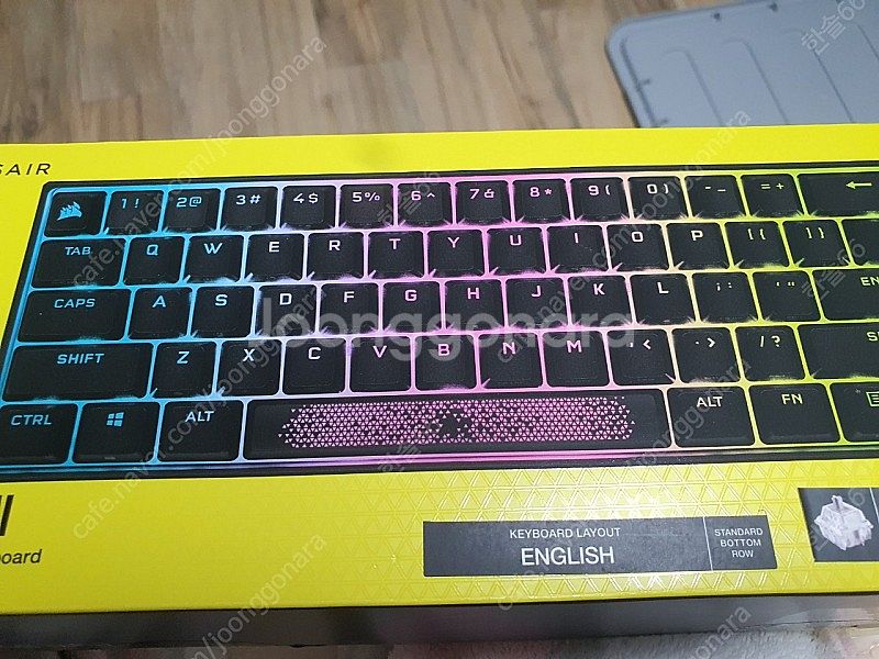 커세어 k65 rgb mini 은축 팝니다--0