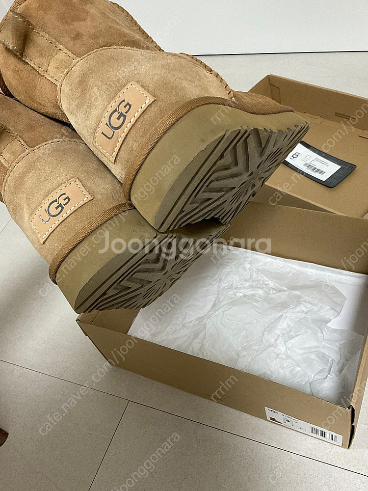 어그 클래식 미니 체스트넛 230 어그플랫폼슬리퍼코케트...--9