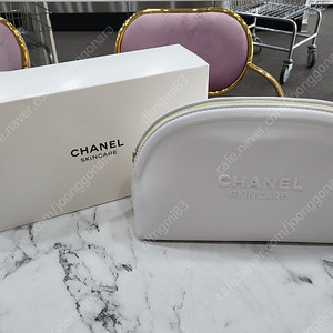 백화점정품))샤넬 및 디올 정품 파우치 (5천원~2만)
