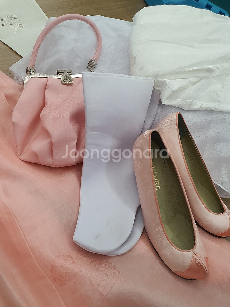 신랑 신부 명주 한복 풀세트 판매합니다.--2