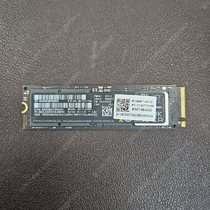 삼성 PM9B1 256GB M.2 PCI-e GEN 4X4 NVME SSD/ 팝니다.