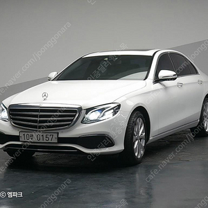 벤츠E클래스 W213 E220d 익스클루시브 (5인승)중고차 할부 리스 카드 중고차할부 전액할부 가능합니다