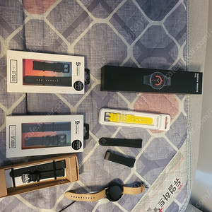 갤럭시워치5프로 판매합니다. wifi용 줄6개 가격인하고 27만원