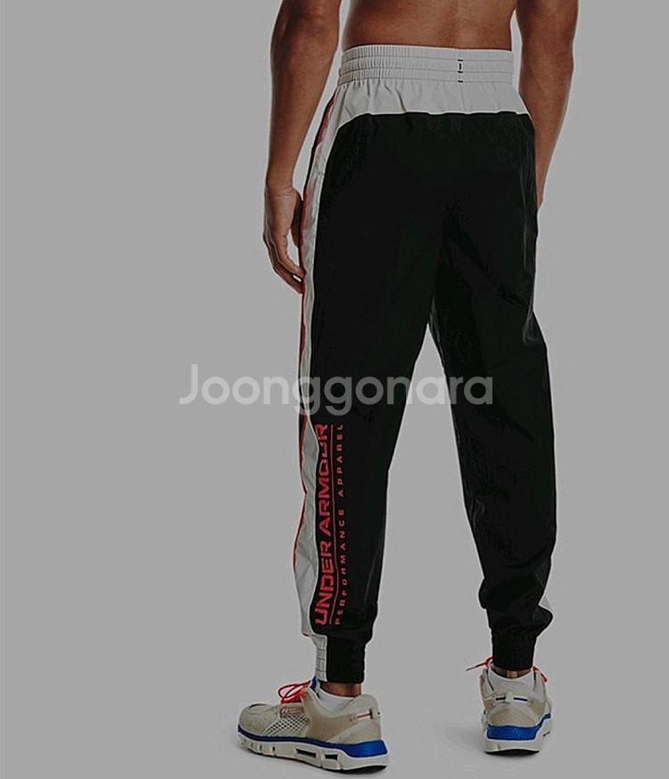 XL - 언더아머 실물깡패 핏이 멋진 우븐 트랙 팬츠--0