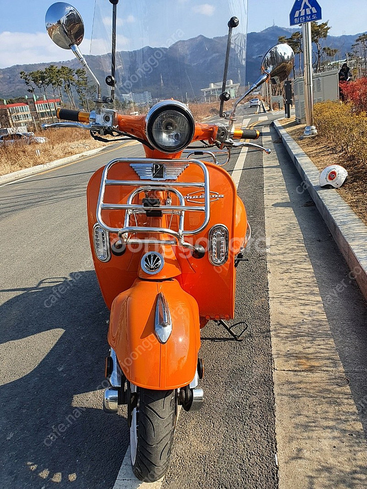 클래식스쿠터 모데나125--0