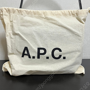 아페쎄(a.p.c) 가방 사라 숄더백