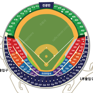 [ 한국시리즈 5차전 ] 1루, 중앙 네이비석 2/4연석