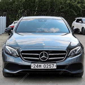 벤츠E클래스 W213 E300 아방가르드