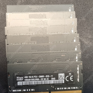 아이맥 램 DDR4 21300 4GB 1개당 만원에 팝니다. 총 4개 남음