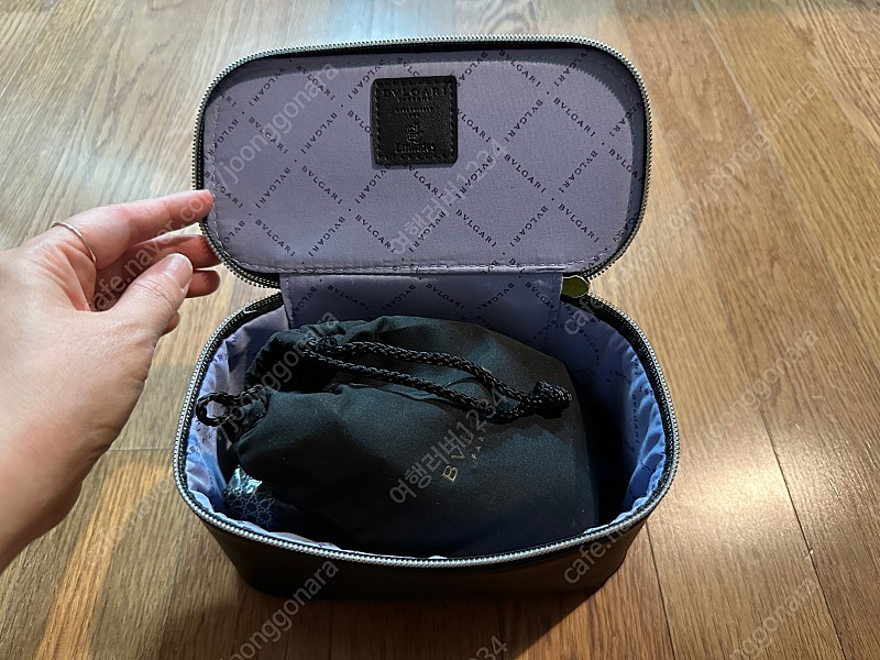 에미레이트 1등석 어메니티 (불가리 향수 포함)--2