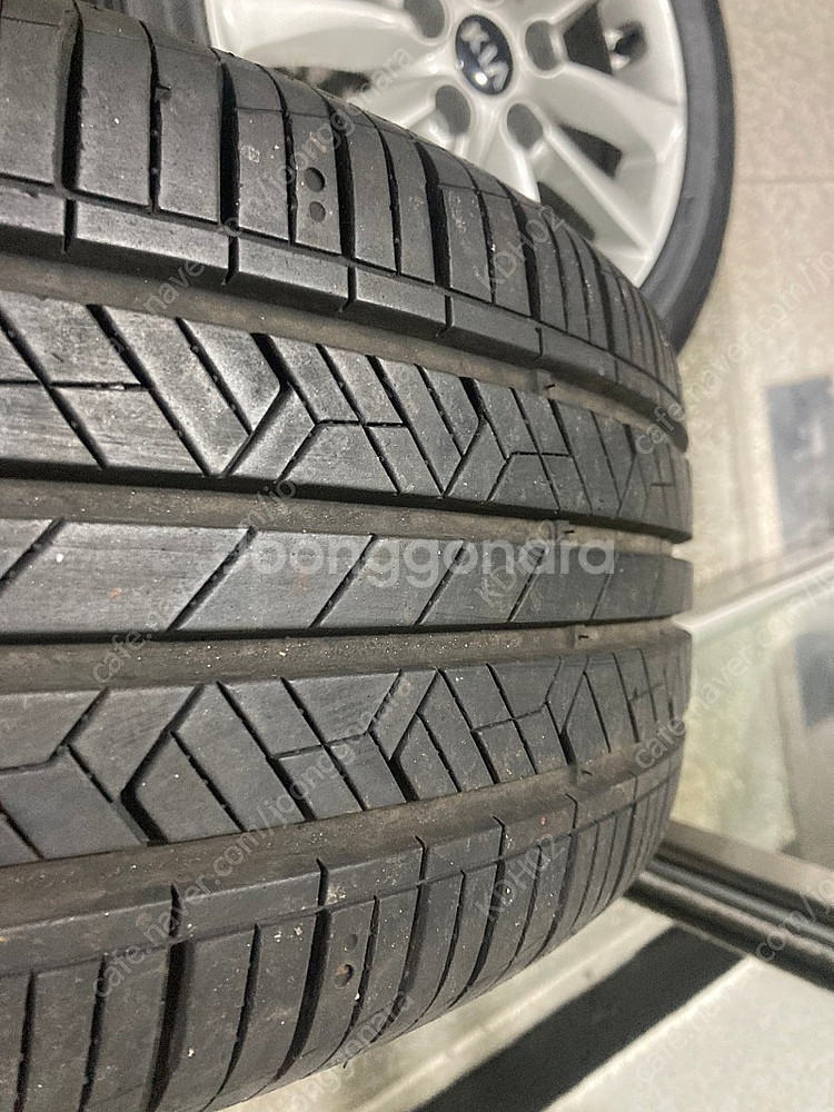 더 뉴 k3 16인치 휠-타이어 판매합니다--5